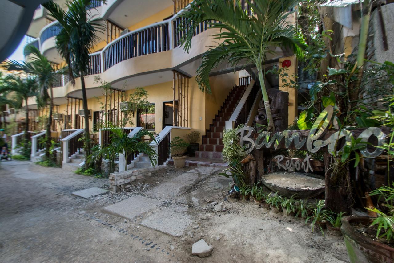 Bamboo Beach Resort & Restaurant Manoc-Manoc Buitenkant foto
